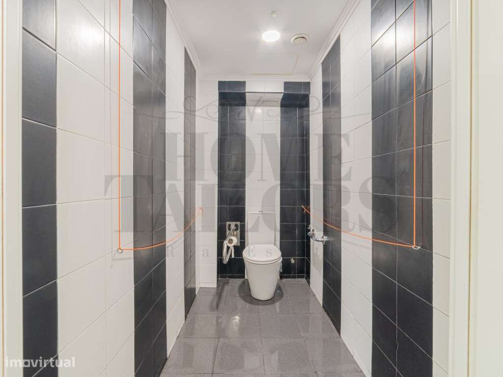 Trespasse de Clínica de Beleza - Localização Premium em Almada-6