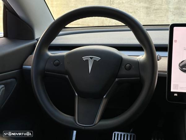 Tesla Model 3 Long-Range Dual Motor AWD - 11