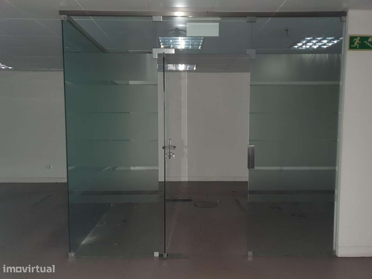 Loja 2 Pisos c/ 508 m², Antas. Imóvel de Banco com Condições Especiais - Grande imagem: 4/21