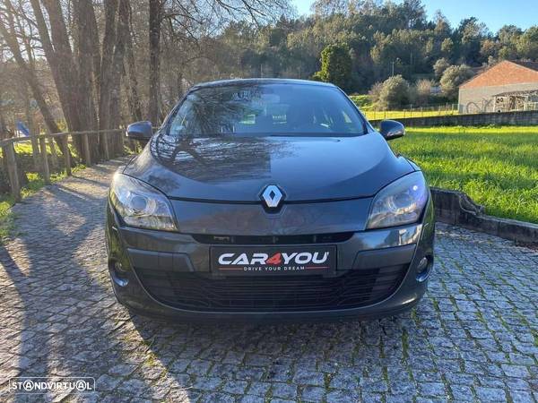 Renault Mégane 1.5 dCi Dynamique S - 10