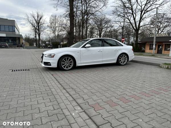 Audi A4 2.0 TFSI quattro S tronic S line Sportpaket - 6