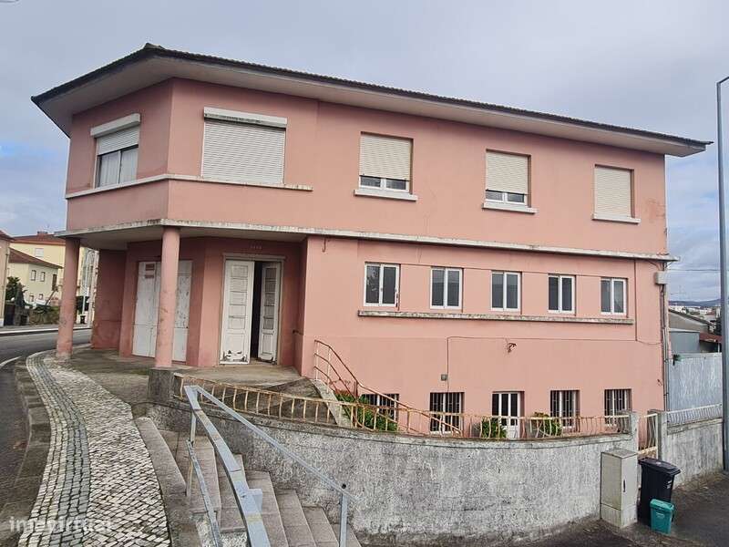 ARRENDA-SE LOJA COMERCIAL | 100 m² | SÃO JOÃO DA MADEIRA - Grande imagem: 5/6