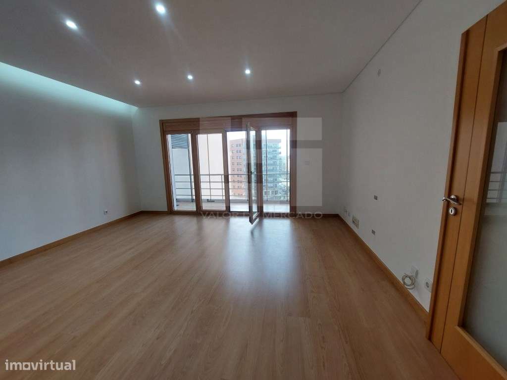 T3 Urbanização Colinas do Cruzeiro - Grande imagem: 2/41