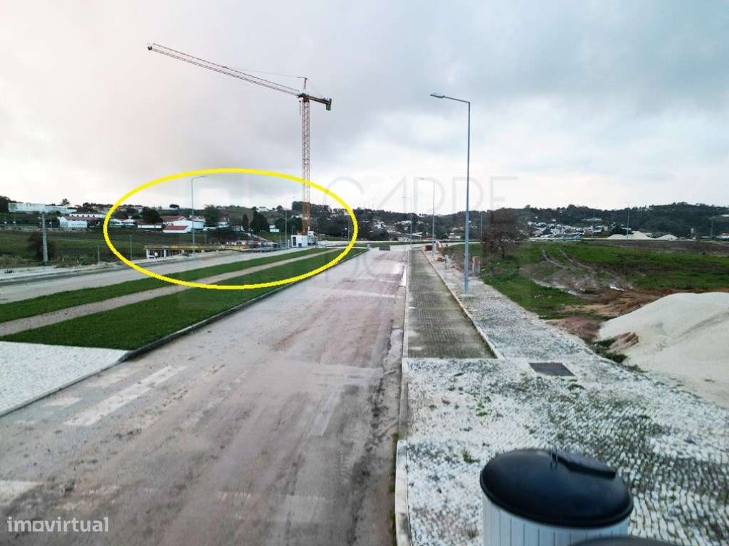 Novo apartamento T2, terraço e garagem box, junto ao centro Alcobaça-23