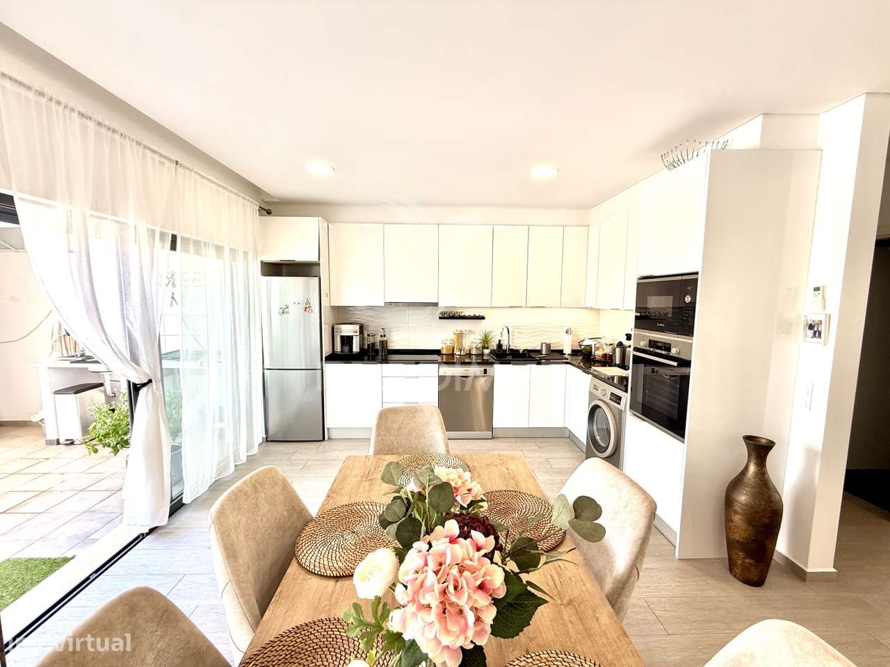 Moradia T3 com Cave, Rooftop e Vista Mar – Olhão - Grande imagem: 5/34