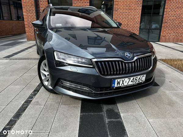 Skoda Superb 2.0 TDI 4x4 Style DSG - 3