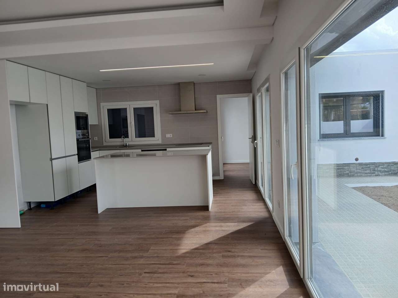 Excelente Moradia T4 Térrea - Grande imagem: 5/15