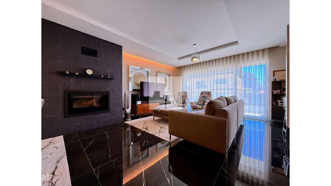 T4 Luxo 239m² em Buarcos-7
