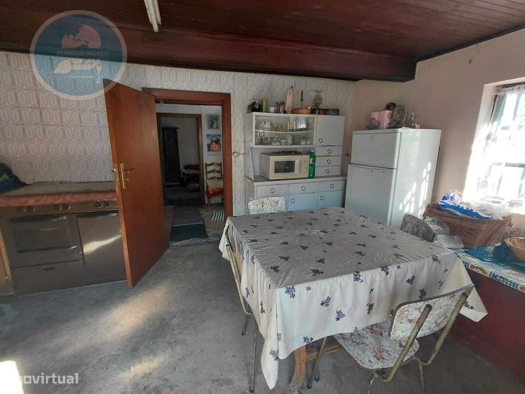 Casa Rústica em Pedra com Terreno para Restauro - Cambeses, Cabecei...-19