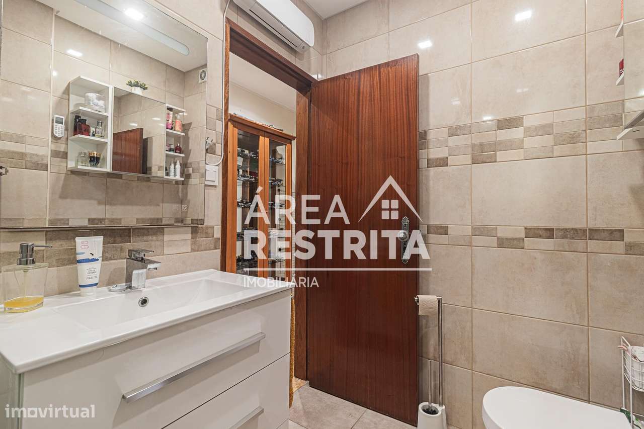 Apartamento T2  Cruz de Pau, Amora-9