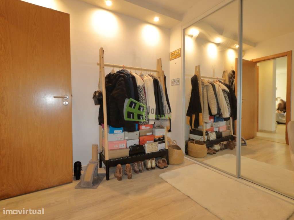 Moradia T2 Isolada com Anexo T1 - Fernão Ferro, Redondos-8