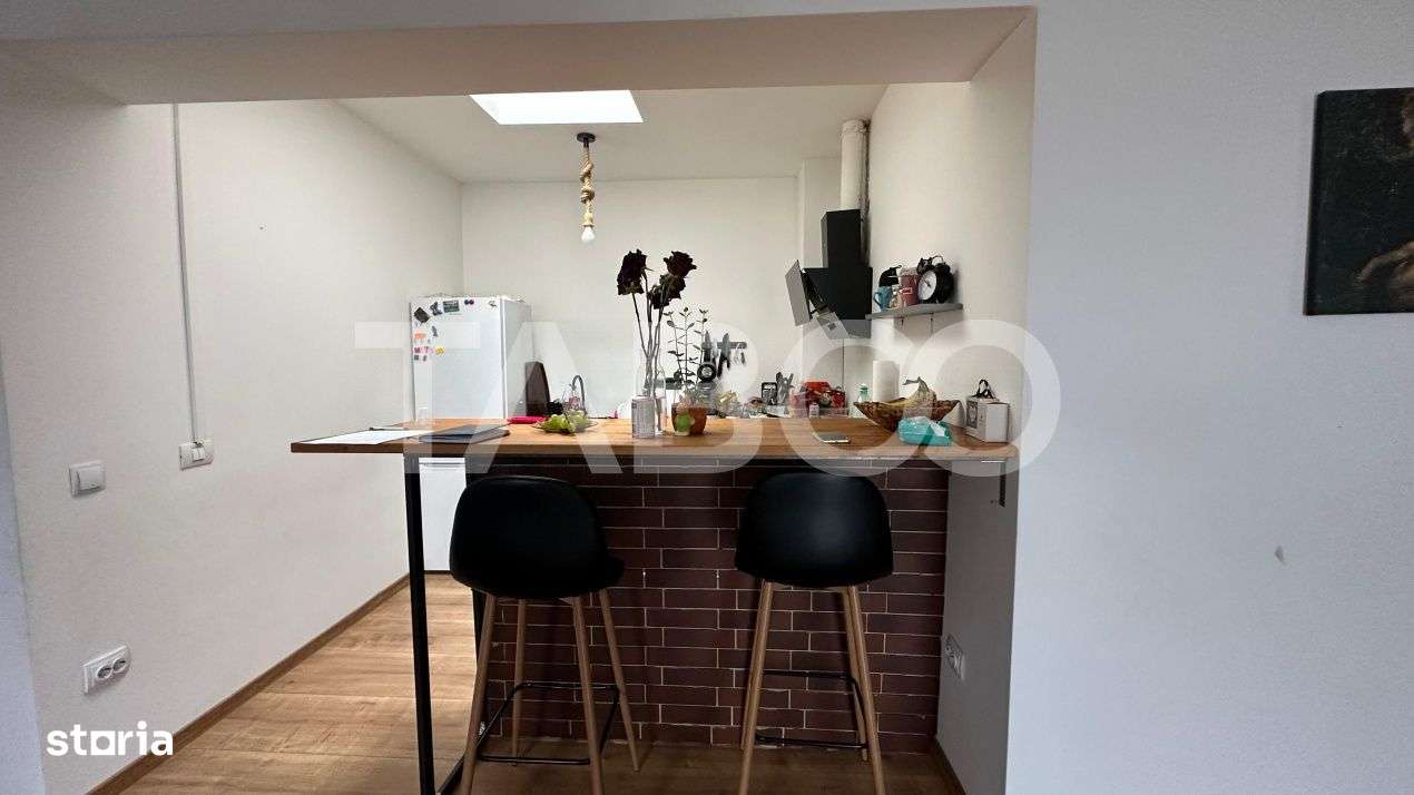 Apartament 3 camere 70 mpu pod privat parcare zona Turnisor Sibiu - Imagine principală: 2/10