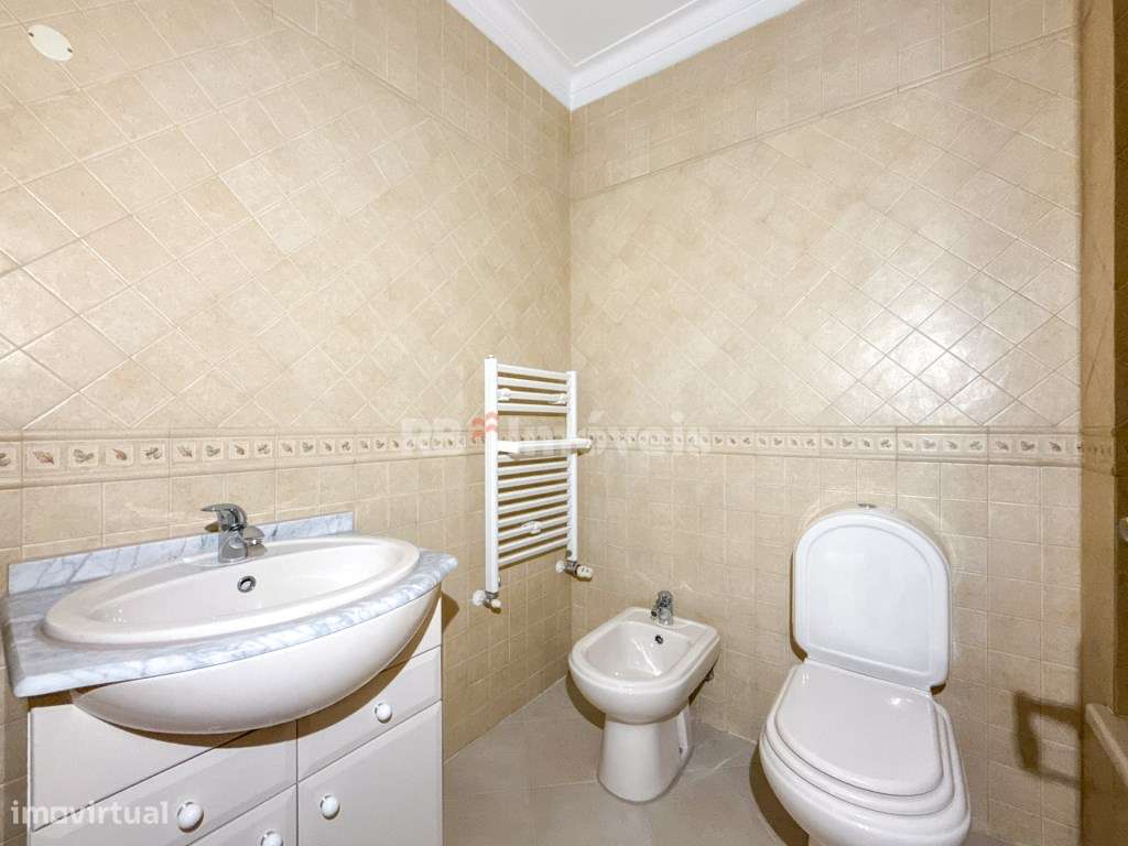 Apartamento T3 novo com garagem-12