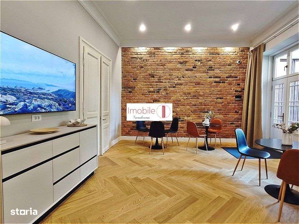 O Capodopera srhitecturala: | Apartament de Lux 4 Camere, Ultracentral-5