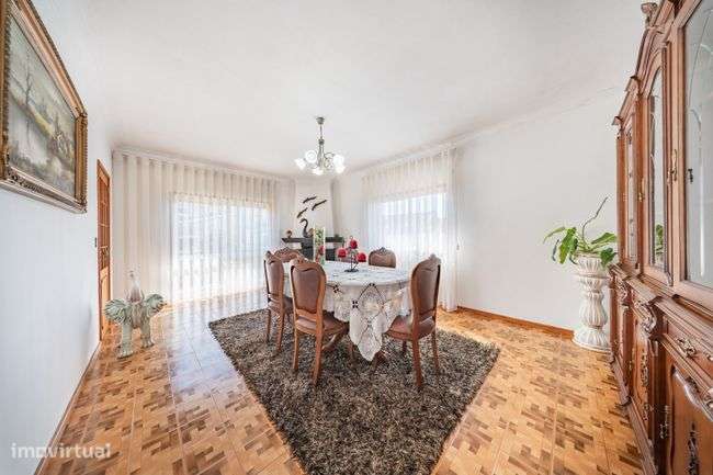 Moradia T4 à venda em Vila Nova de Famalicão-7