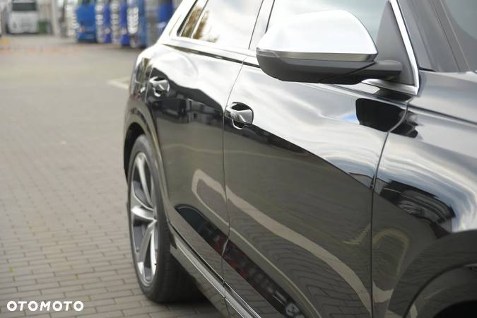 Audi SQ8 TFSI Quattro Tiptronic - 14