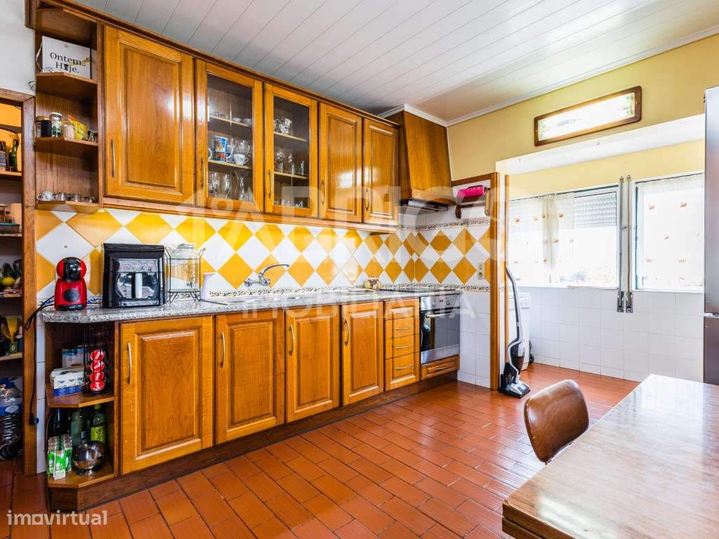 Moradia Bi-Familiar-19