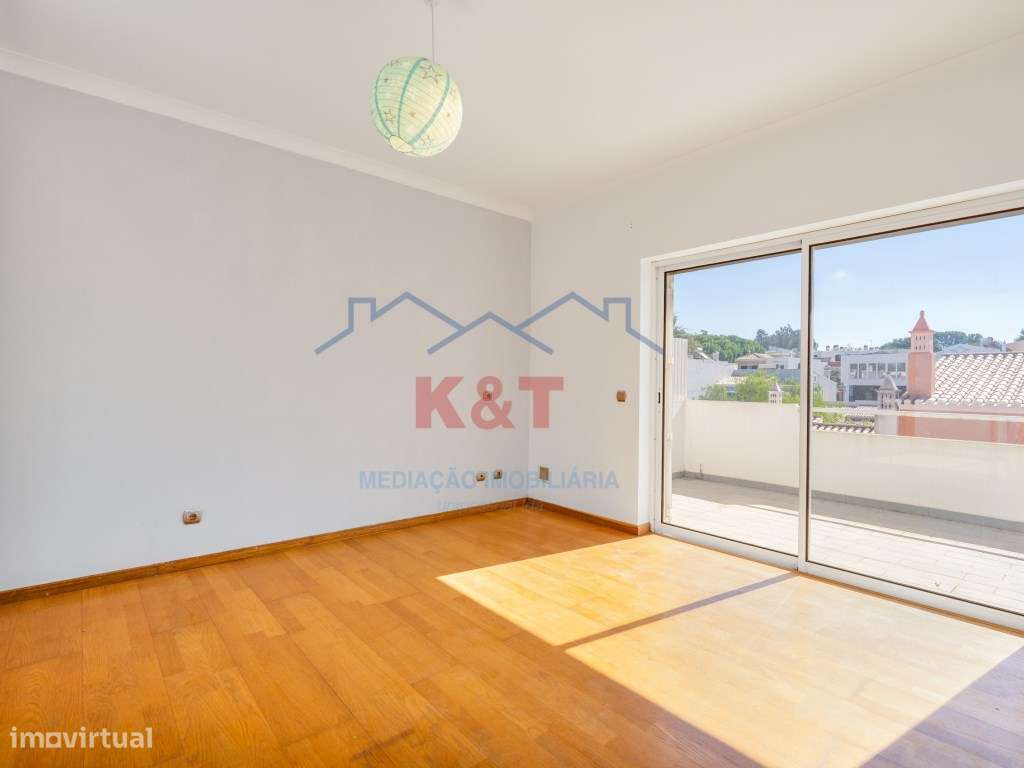 Moradia T3+1 Bemposta-22