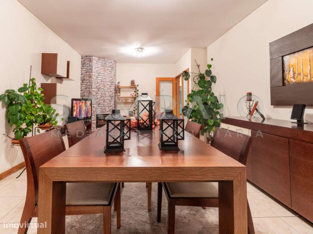 Apartamento T2 S. Cosme/Av. da Conduta!-7