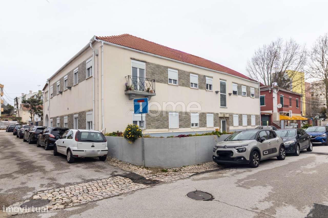 Apartamento T3 com logradouro em Agualva- Cacém - Grande imagem: 2/31