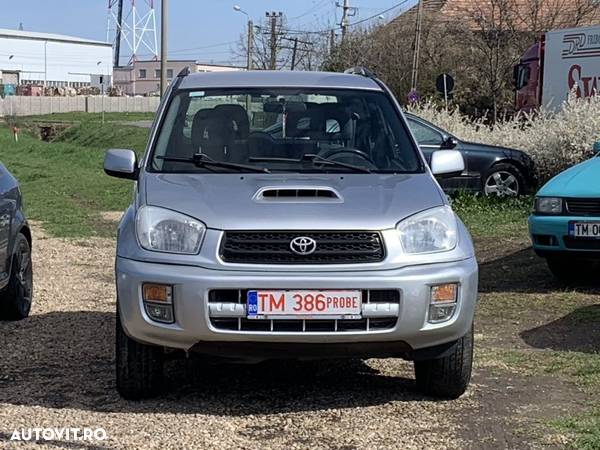 Toyota RAV4 - 7