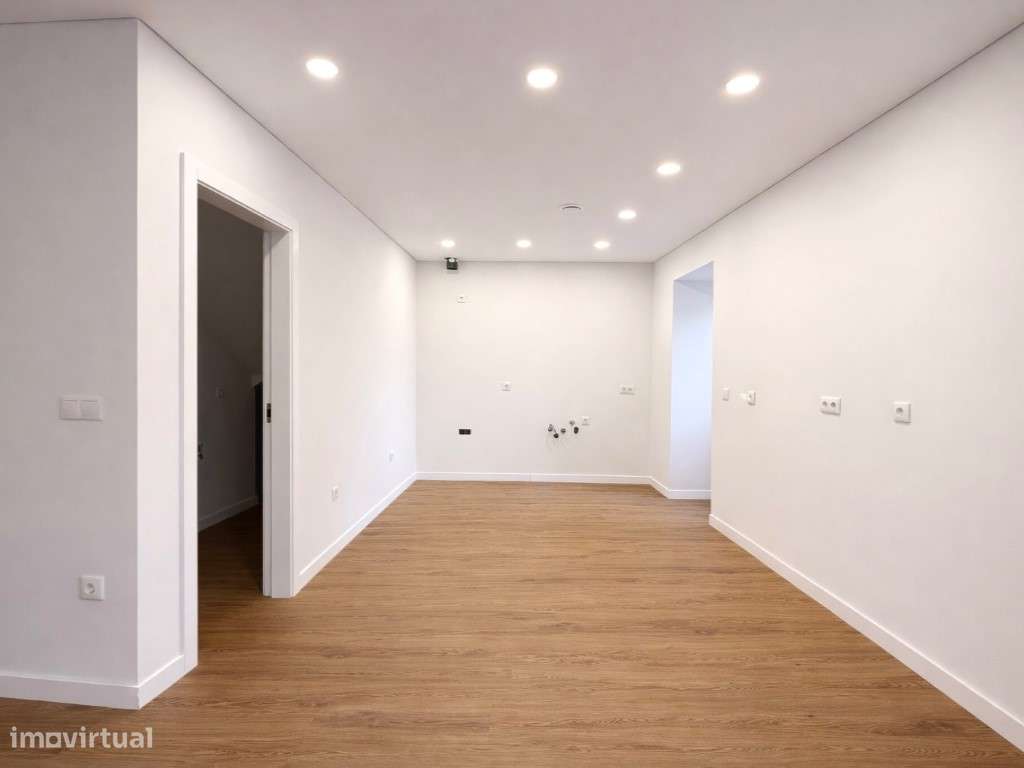 Moradia T3 com Terraço Panorâmico e Jardim-6