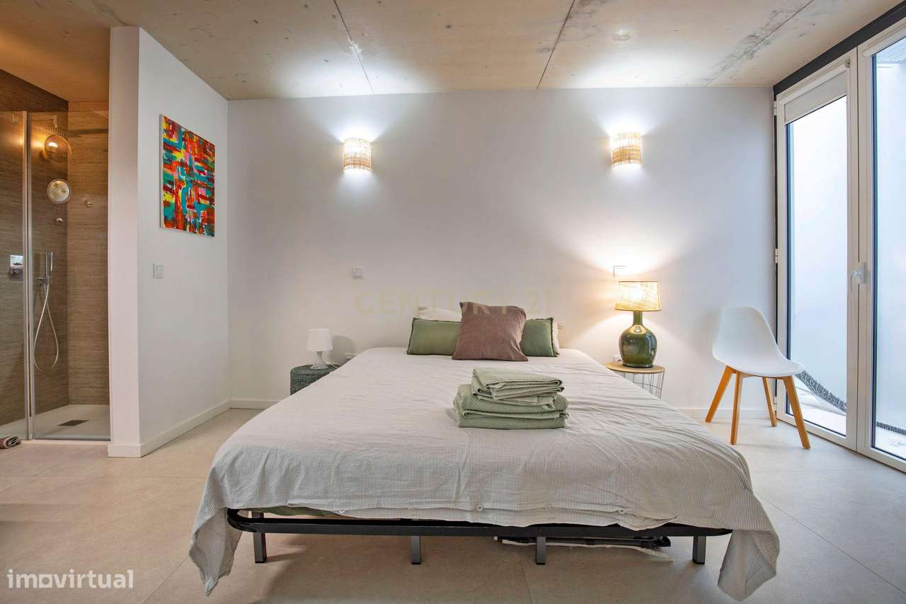 Moradia Contemporânea T3 com Terraço no Coração do Bairro do Troino –-10