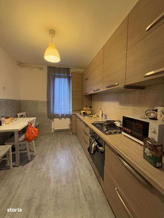 Apartament cu 2 camere decomandate, zona Mercur - Imagine principală: 3/6