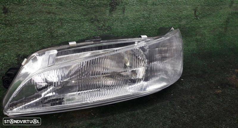 Optica Farol Esquerda Esq Peugeot 306 (7B, N3, N5) - 1