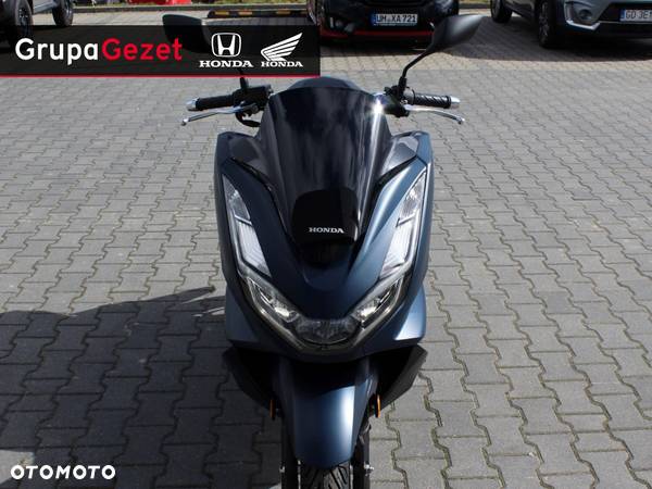 Honda PCX - 10