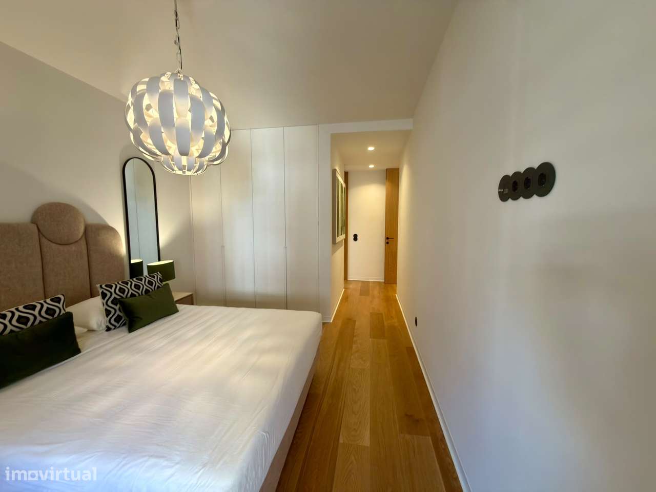 Apartamento T1 Remodelado e Mobilado na Costa da Guia, Cascais-13