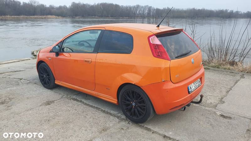 Fiat Grande Punto Gr 1.9 Multijet 8V Sport - 4