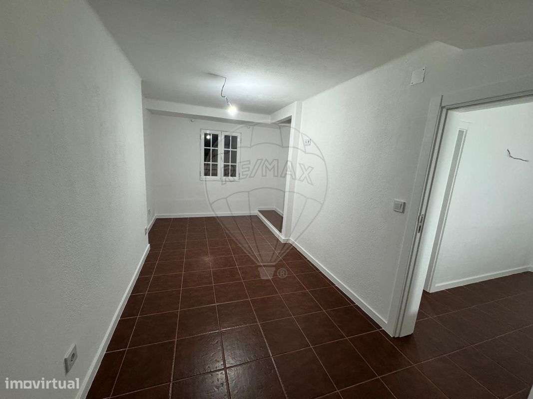 Moradia T2 para venda - Grande imagem: 4/32