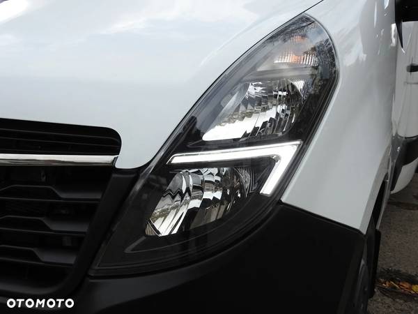Opel MOVANO PLANDEKA 10 PALET WEBASTO TEMPOMAT KLIMATYZACJA LEDY PNEUMATYKA 165KM [ 226432 ] - 22