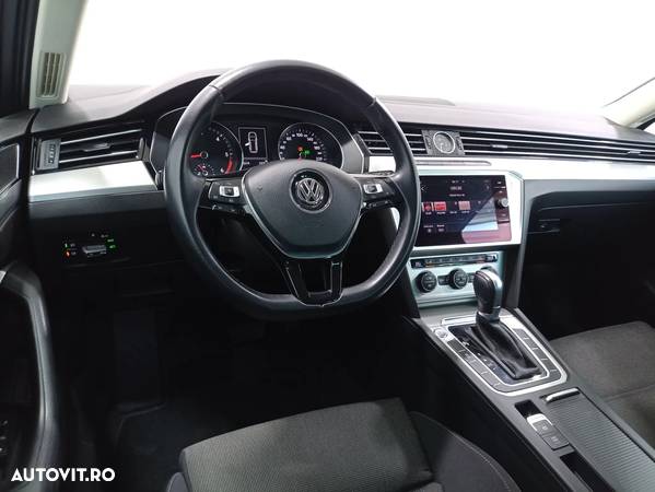 Volkswagen Passat Variant 2.0 TDI DSG Comfortline - 7