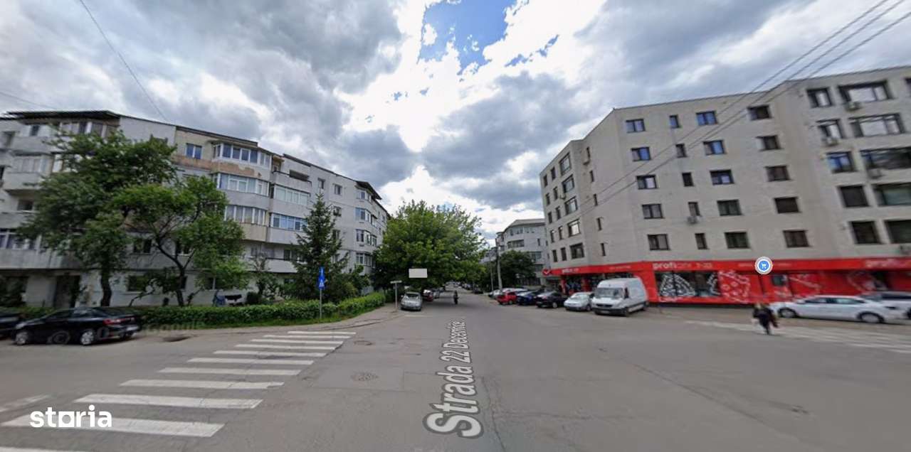 NORD - 22 decembrie, Apartament 2 cam, etaj 3, bucatarie mare, an 1980-0
