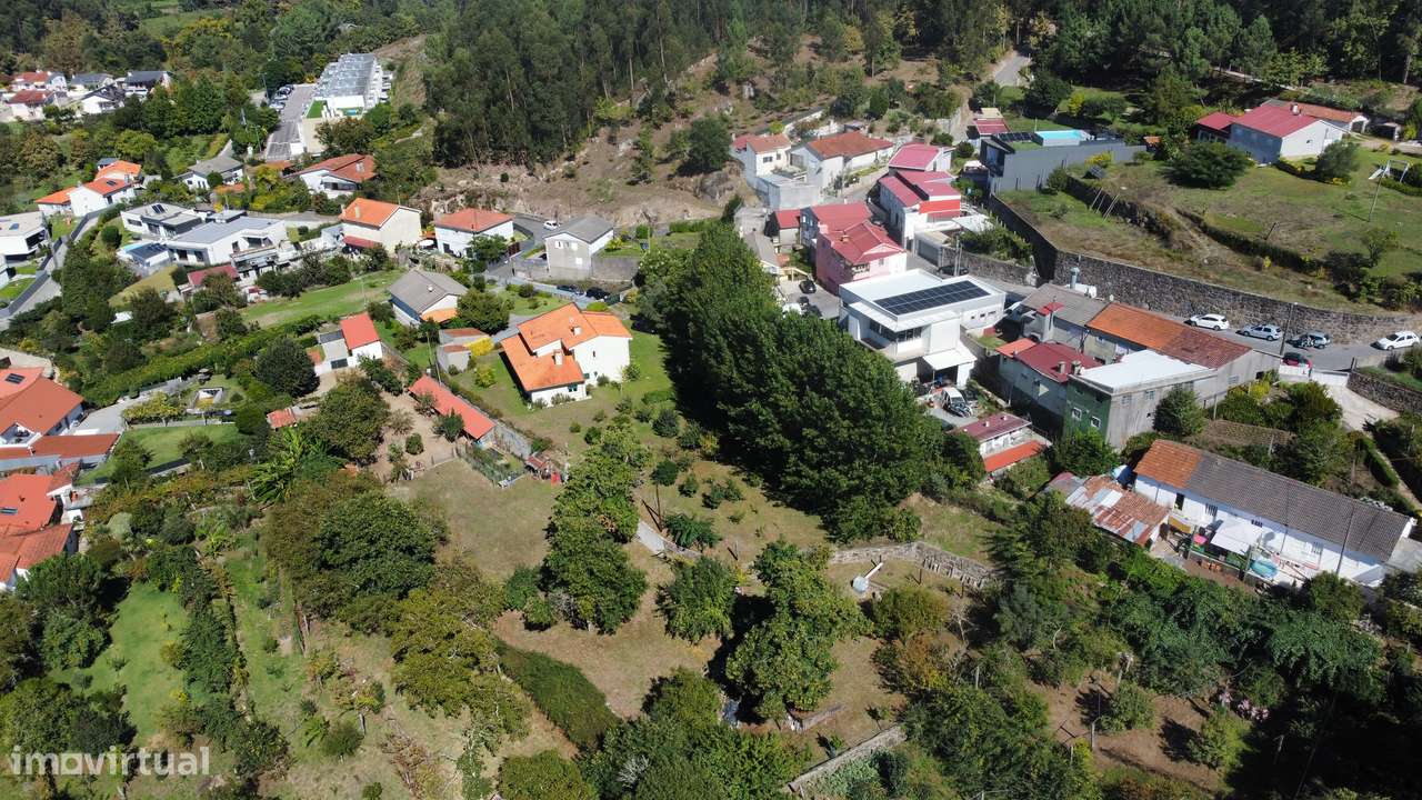 Moradia T5+1 em Ruilhe - 2680m2 de Terreno Privado-8
