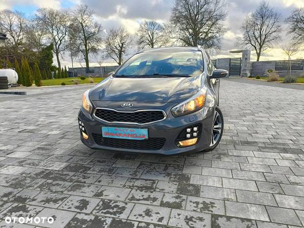 Kia Ceed Cee'd 1.6 CRDi GT Line - 11