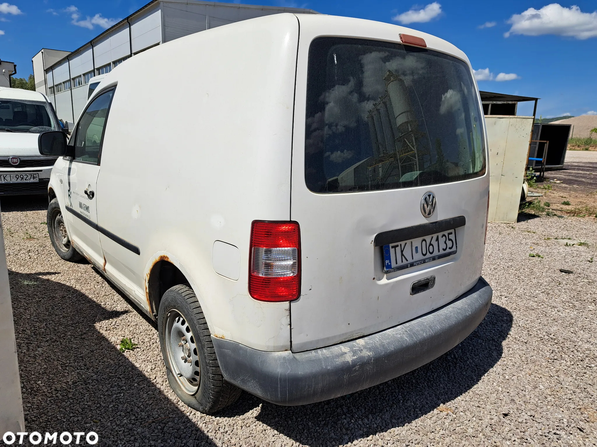 Volkswagen Caddy - 4