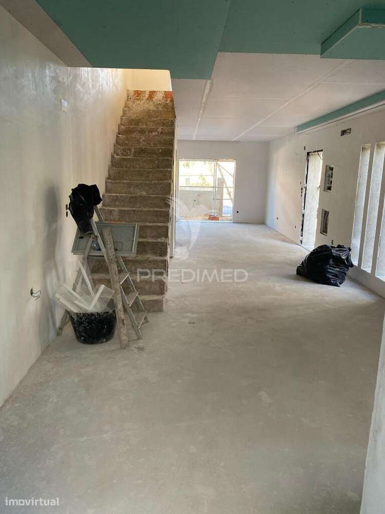 MORADIA T2 + 1 - OPORTUNIDADE DA SUA VIDA - Grande imagem: 3/8