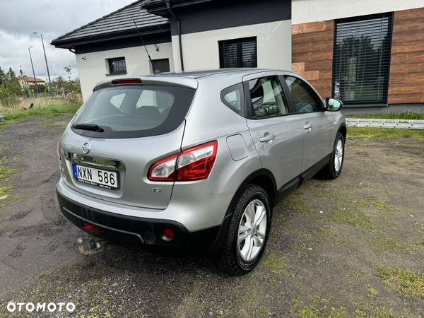 Nissan Qashqai 1.6 dCi 4x4 I-Way - 13