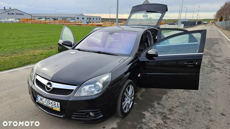 Opel Vectra 1.9 CDTI Sport / GTS ActiveSelect - 17