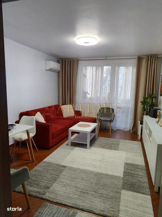 Apartament de 3 camere, decomandat, 71 mp., zona Micro 3