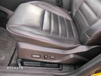 Ford Escape 2.0 EcoBoost AWD Titanium - 11