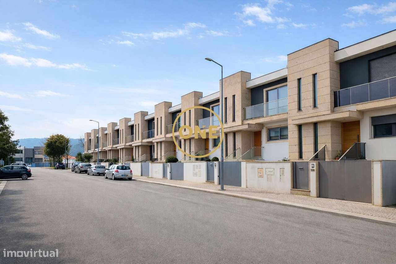 Lote para construção de moradia em banda situado em Gualtar - Grande imagem: 3/3