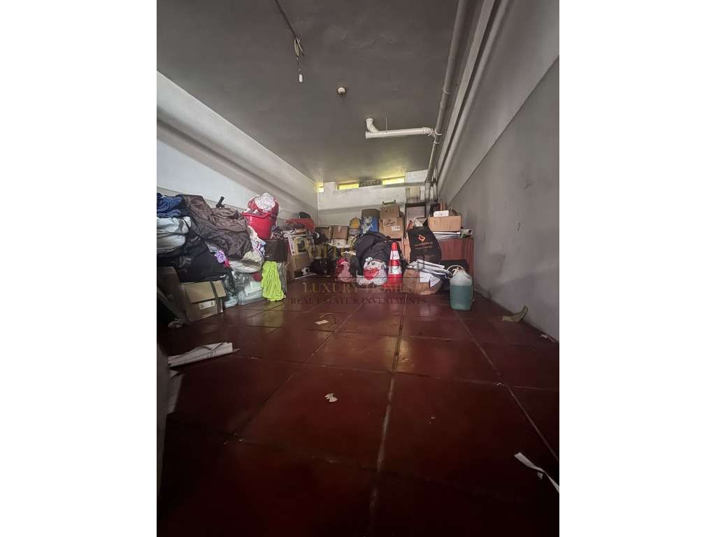 T2 com Garagem Box em Condomínio Fechado Em Nogueira da Maia-28