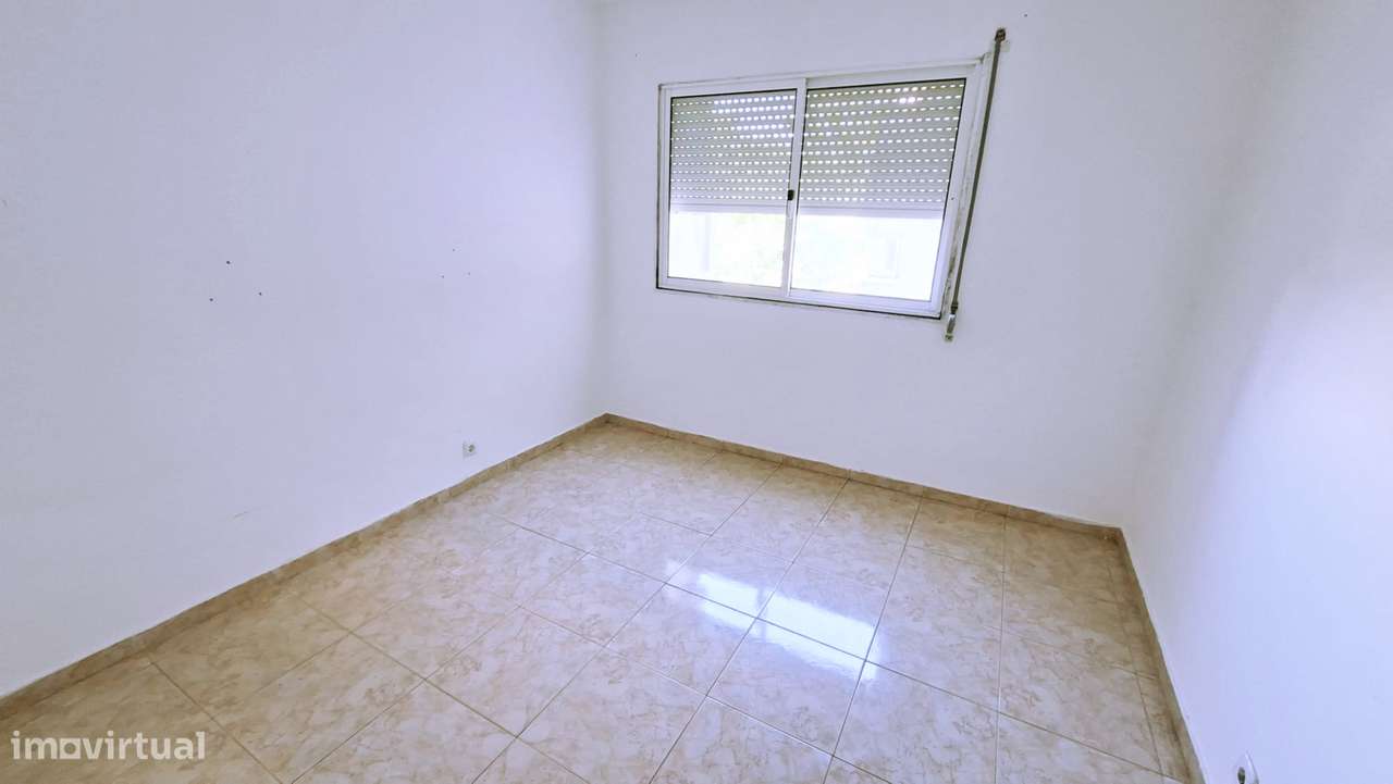 Apartamento T3 com 99m² em Santo Antonio da Charneca-7