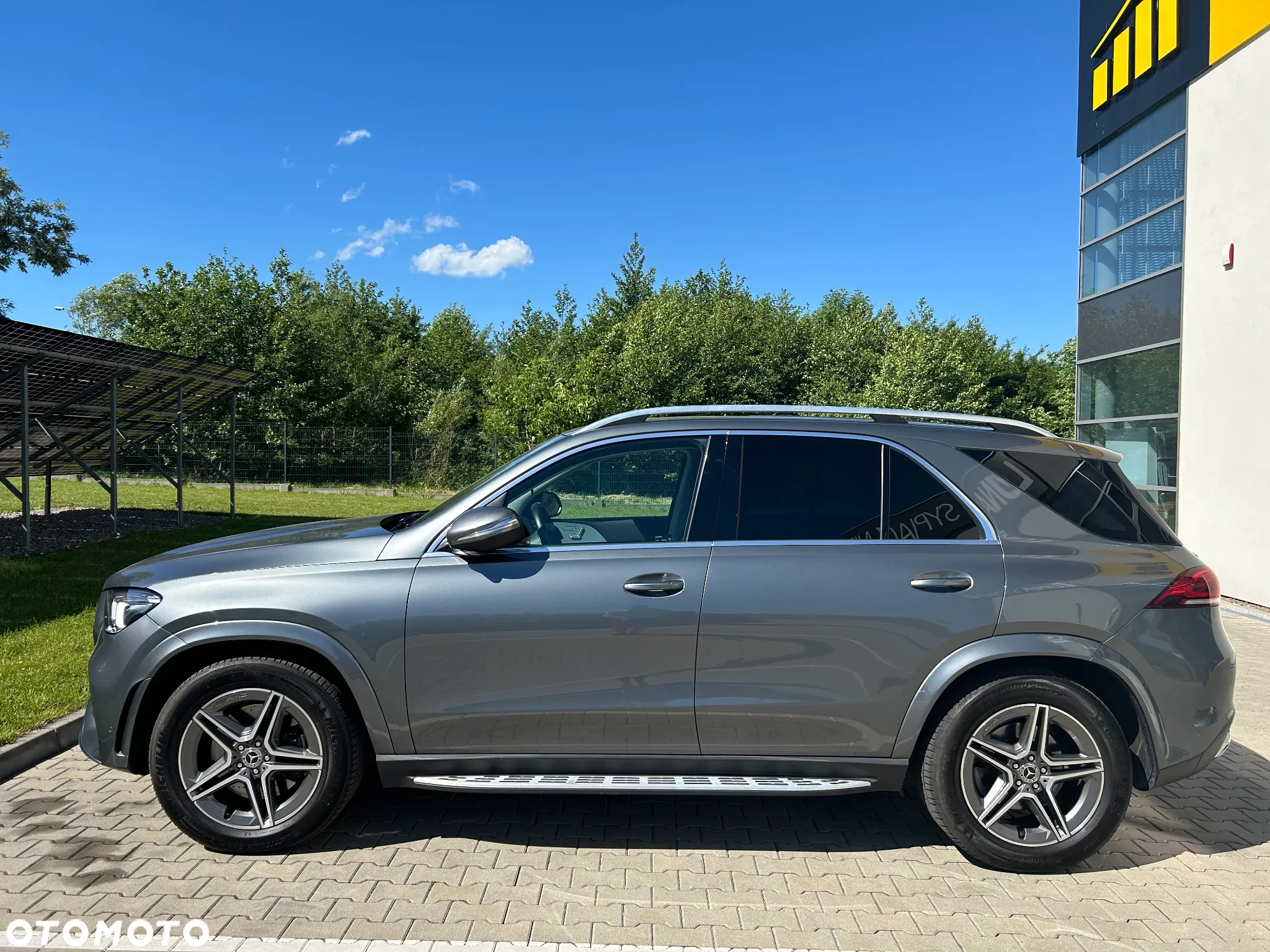 Mercedes-Benz GLE 300 d 4-Matic - 22