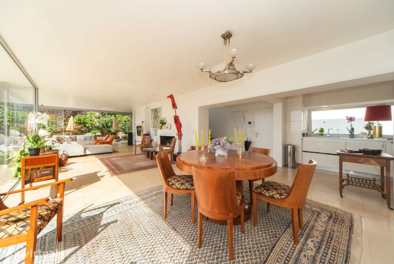 Moradia contemporânea com uma vista deslumbrante em Albarraque, Sintra - Grande imagem: 5/44