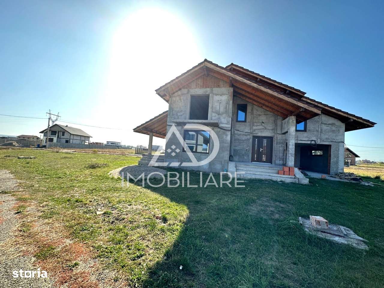 Casă nou construită, situată în Târgu Jiu, cartier Drăgoeni - Imagine principală: 4/12